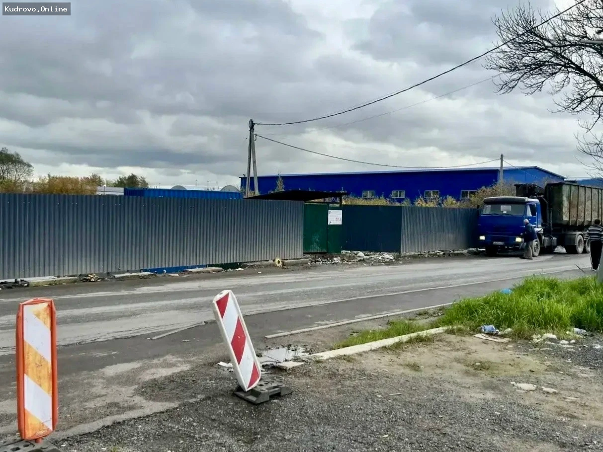 Заводская улица в  Янино-1: благоустройство продолжается